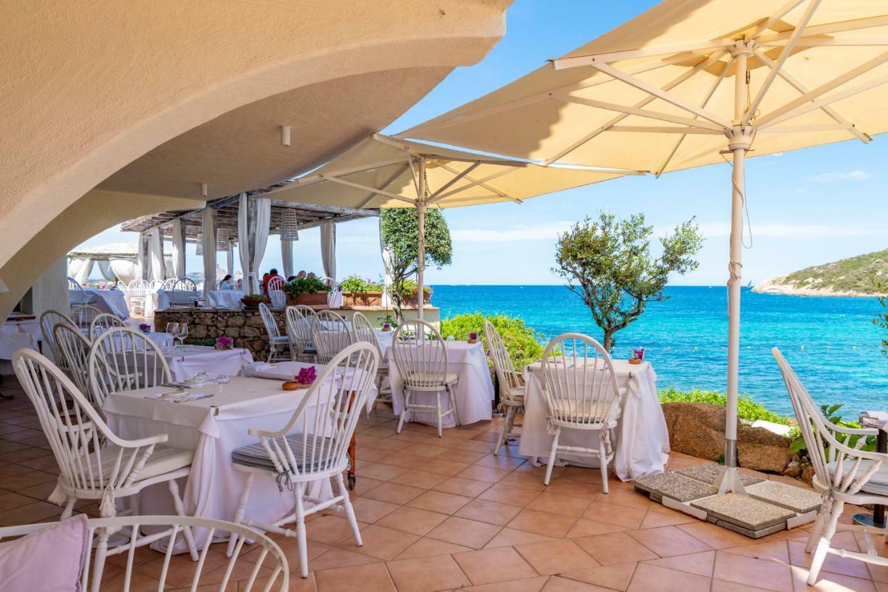 Club Hotel Baja Sardinia Exteriör bild